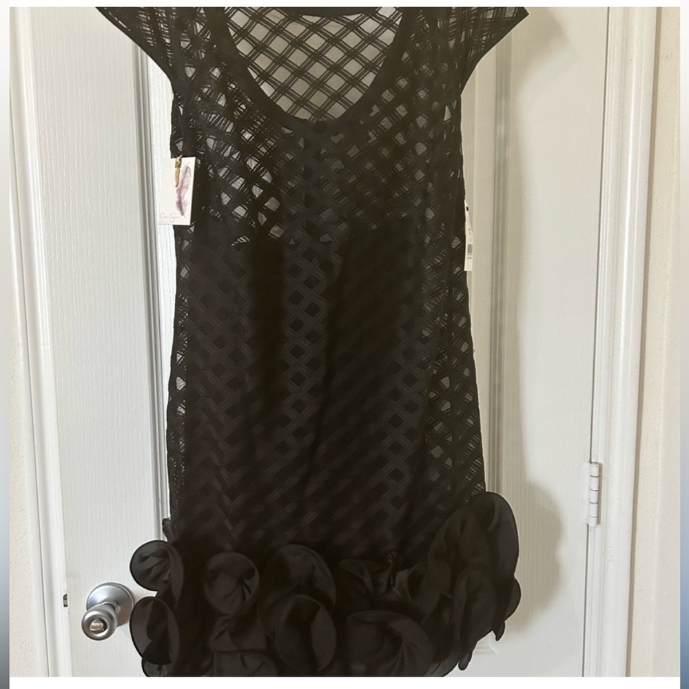 Jessica Simpson Black Mini ruffled Dress in a SZ 10 cap sleeves eyelet lined NEW - Picture 3 of 11
